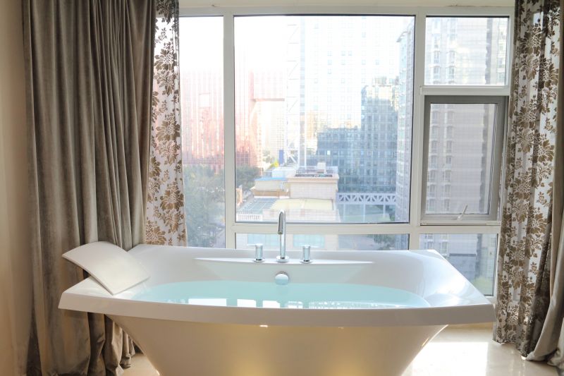 Best Bathtub Replacement Contractors in Shawnee, KS